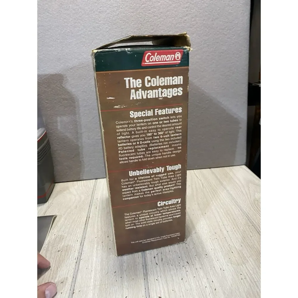 Coleman Fluorescent Twin Tube Lantern 6V Battery Reflector 5342A700
